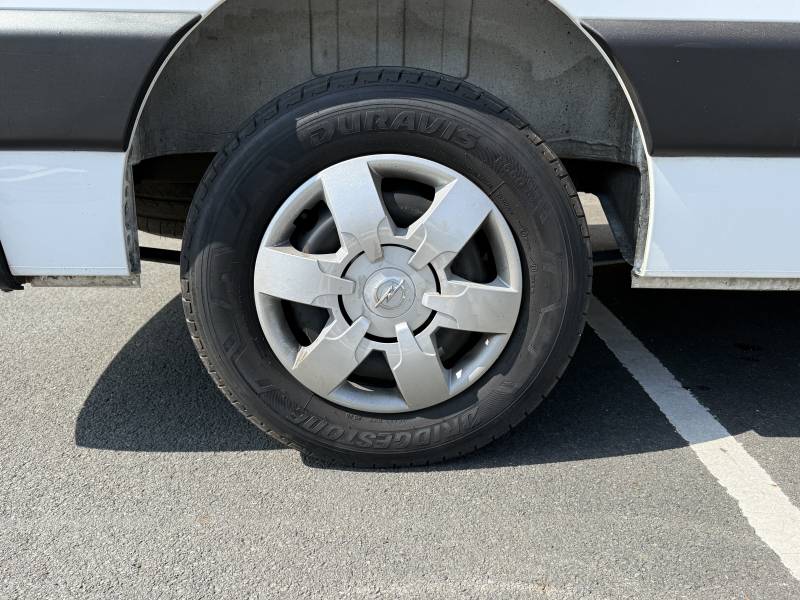 Opel Movano d'occasion disponible à Fécamp ou Yvetot L2H2 2.3 CDTI 135ch BiTurbo utilitaire garantie 12 mois disponible immédiatement