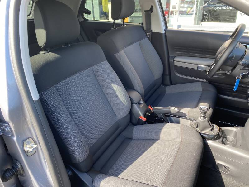 Citroën C4 cactus 1.2 essence d'occasion - Véhicule familial 130ch dans vos concessions Buquet Frères et Fils 76