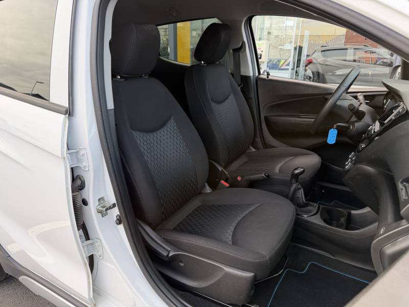 Opel Karl Rocks 1.0 73ch - Petite citadine petit budget et peu kilométrée disponible chez Opel à Yvetot 76