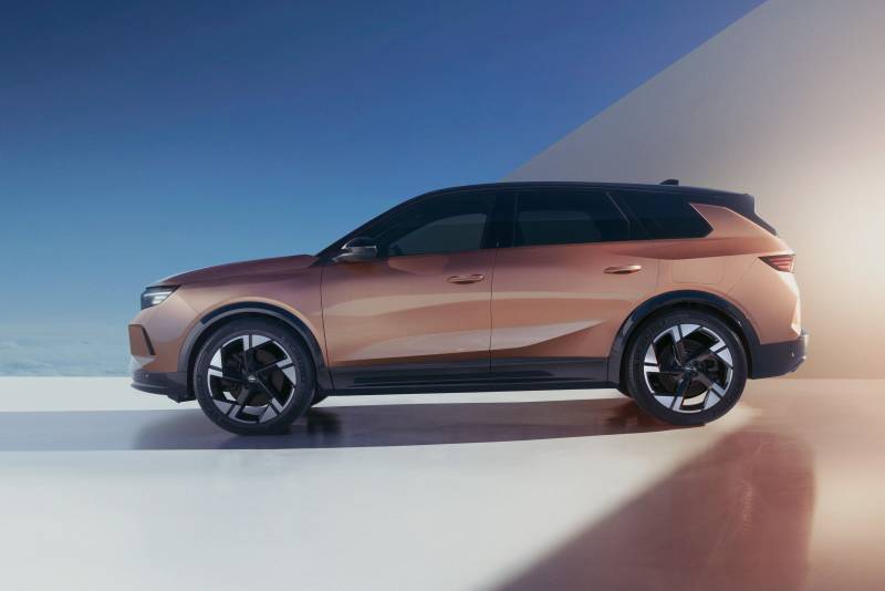 OPEL Grandland le SUV familial, fun et moderne dès 275€/mois et jusqu’à 8 ans de garantie offerts
