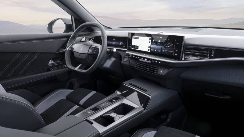 OPEL Grandland le SUV familial, fun et moderne dès 275€/mois et jusqu’à 8 ans de garantie offerts