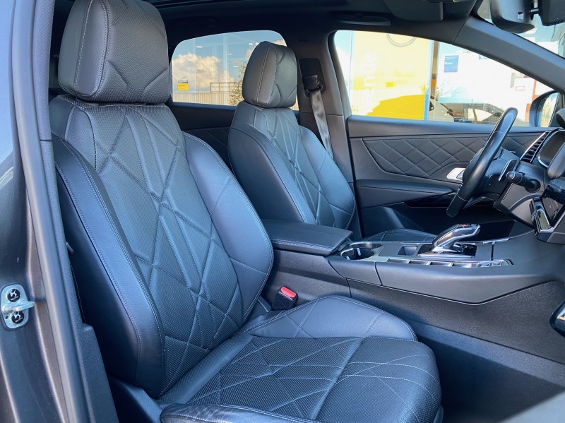 DS 7 Crossback Grand Chic 2.0 D 180ch EAT8 - Véhicule Premium disponible en occasion chez Opel Yvetot