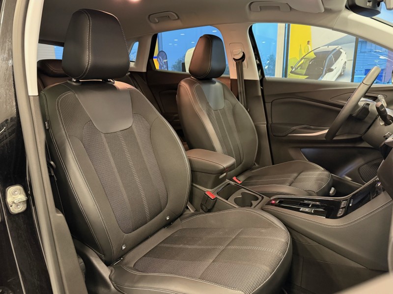 Opel Grandland Élégance Business Hybride rechargeable 225ch - Véhicule de démonstration peu kilométré disponible immédiatement chez Opel Buquet Frères & Fils