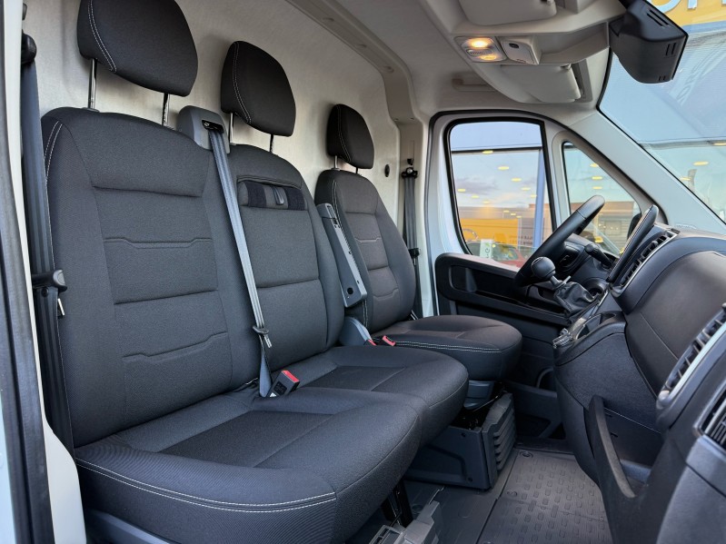 Opel Movano Pack Premium Connect 2.2 D 140ch - Véhicule peu kilométré disponible chez Opel à Yvetot 76