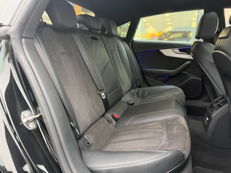 Audi A5 Sportback S Line 2.0 TDI 150ch S Tronic 7 - Berline familiale avec toit ouvrant et attelage disponible chez Opel à Fécamp