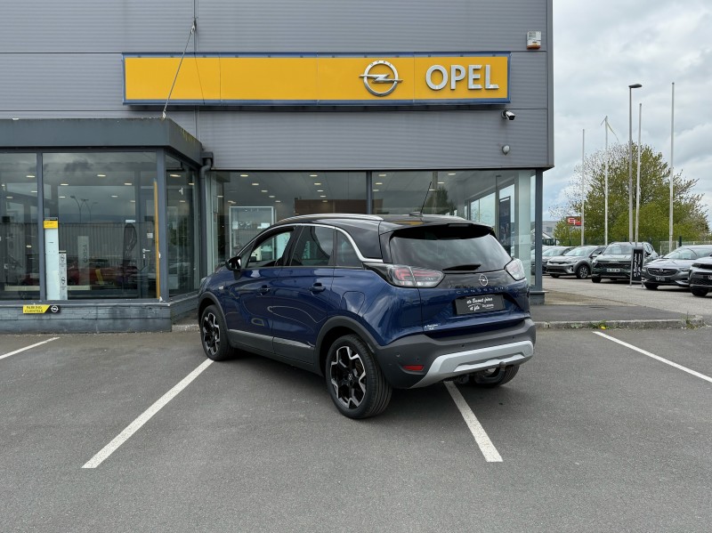 Opel Crossland Ultimate 1.5 Diesel 120ch BVA6 - Véhicule d’occasion diesel boîte automatique disponible chez Opel à Yvetot 76