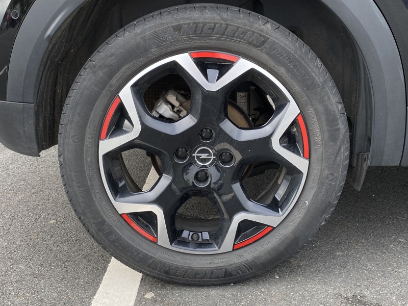 Opel Mokka GS Line 1.2 Turbo 100ch - SUV urbain d’occasion avec un Pack Style Rouge disponible dans vos établissements Buquet Frères et Fils