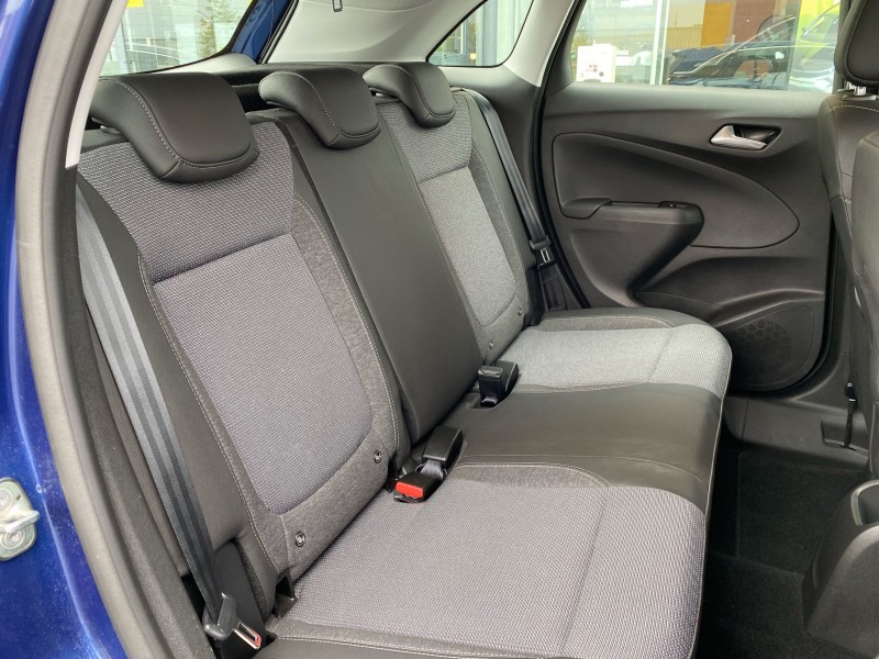 Opel Crossland Elegance Business Diesel 110ch d'occasion - Véhicule économique et spacieux dans vos concessions Opel Buquet Freres & Fils