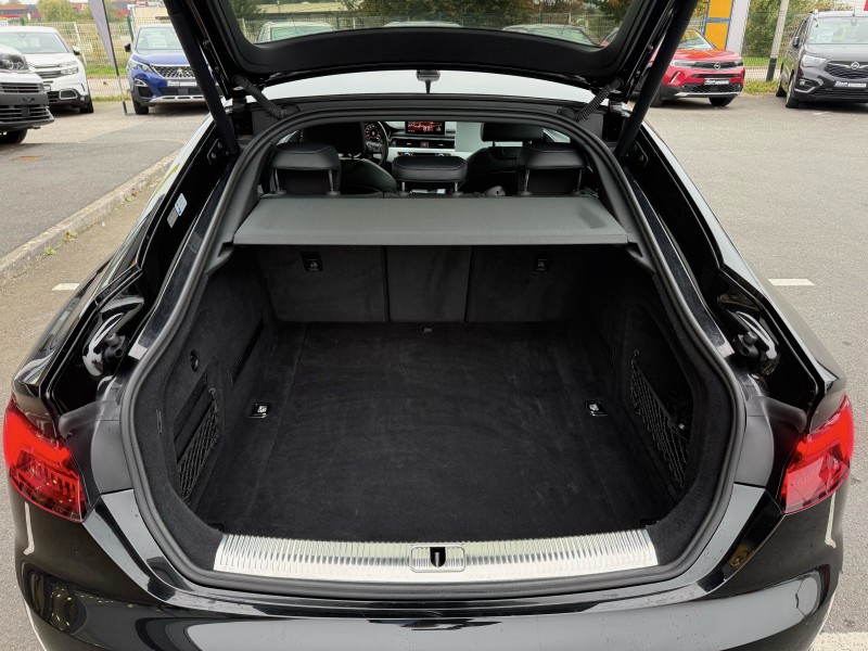Audi A5 Sportback S Line 2.0 TDI 150ch S Tronic 7 - Berline familiale avec toit ouvrant et attelage disponible chez Opel à Fécamp