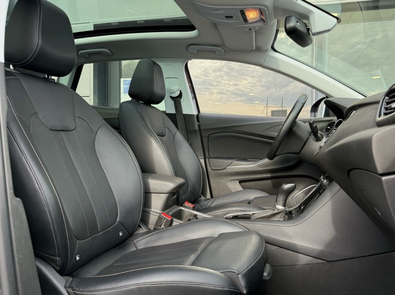 Opel Grandland X Ultimate 1.5 D 130ch BVA8 - Véhicule d’occasion tout équipé disponible chez Opel à Fécamp 76