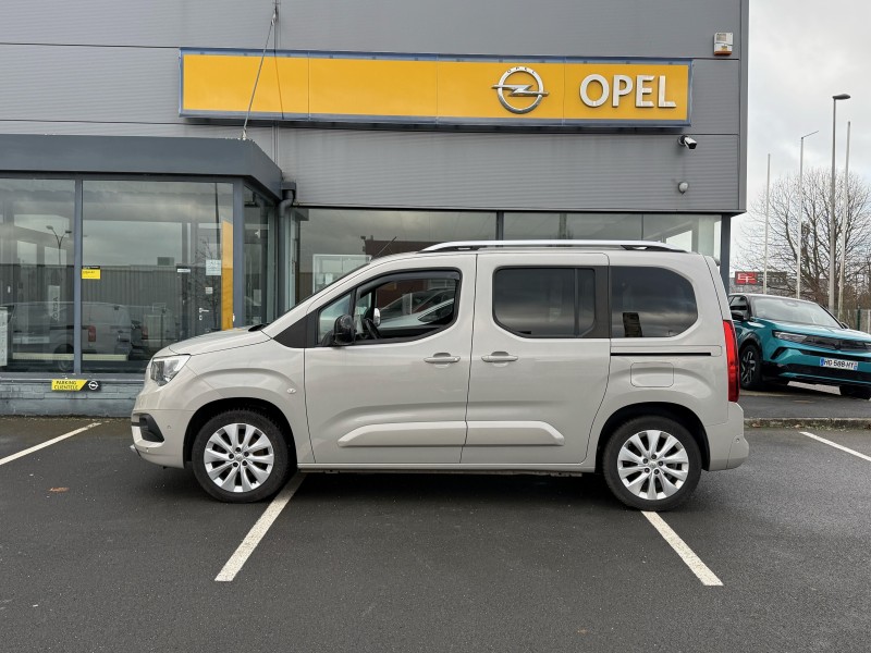 Opel Combo Life Élégance 1.5 Diesel 130ch - Véhicule familial diesel avec peu de kilomètres disponible chez Opel à Yvetot 76