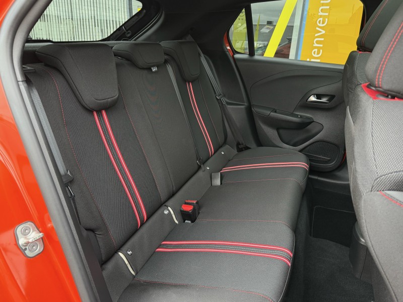 Opel Corsa-e GS Line 136ch - Citadine électrique d’occasion avec 340kms d’autonomie disponible chez Opel à Yvetot