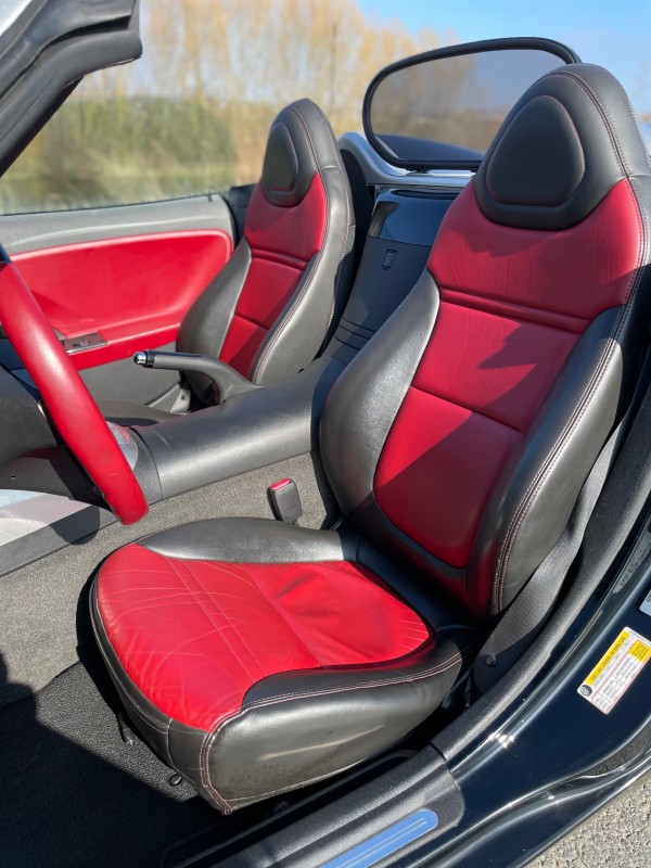 Vente d'une voiture d'occasion de sport Opel GT Roadster 2.0 turbo proche Fécamp