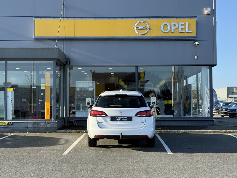 Opel Astra Sports Tourer Élite 1.6 CDTI 136ch - Break d’occasion disponible chez Opel Buquet à Yvetot
