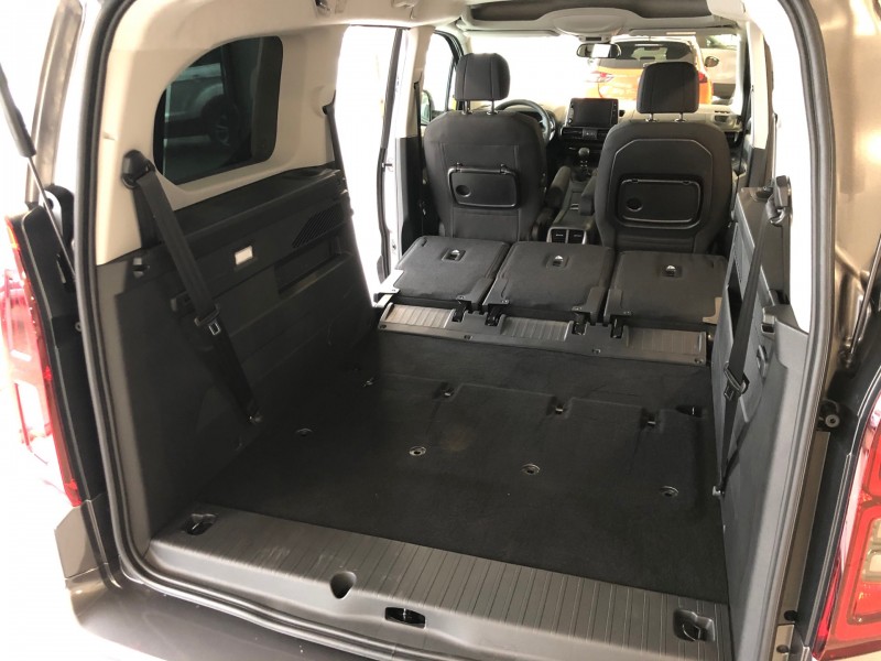 Vente d’un Opel combo Life 7 places à Opel Fécamp 76
