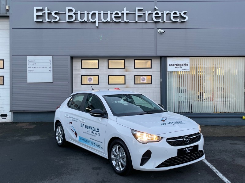 Vente d'une nouvelle Opel Corsa pour l'entreprise DP Conseils Assurance à Yvetot 76