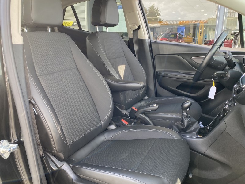 Opel Mokka X Innovation 1.4 Turbo 140ch - Véhicule d’occasion petit budget avec crochet d’attelage disponible dans les concessions Opel Buquet Frères & Fils