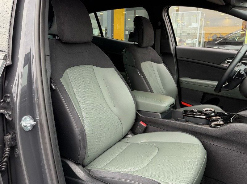Kia Sportage 30 years PHEV 265ch - SUV dans une édition limitée disponible dans votre point de vente Kia Buquet à Yvetot 76