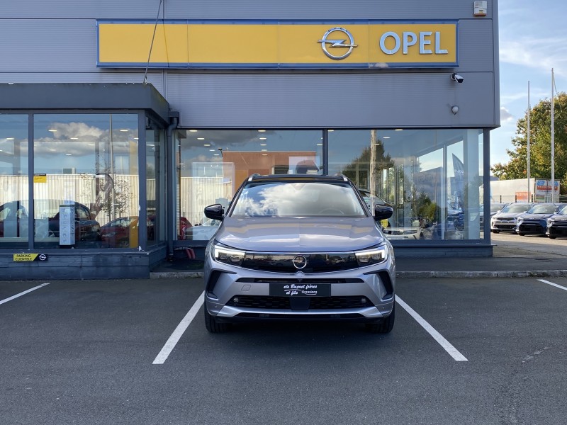 Opel Grandland Ultimate 1.5 Diesel 130ch BVA8 - SUV familial tout option d’occasion disponible chez Opel Buquet à Yvetot 76