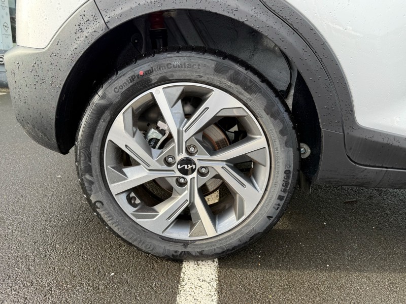 Kia Stonic GT Line 1.0 T-GDI 100ch - SUV avec très peu de kilomètres disponible immédiatement