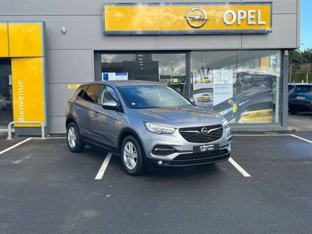 Notre zone d'activité pour ce service Vente concessionnaire opel crossland essence occasion avec carnet d’entretien à jour extension de garantie et essai gratuit possible rapidement